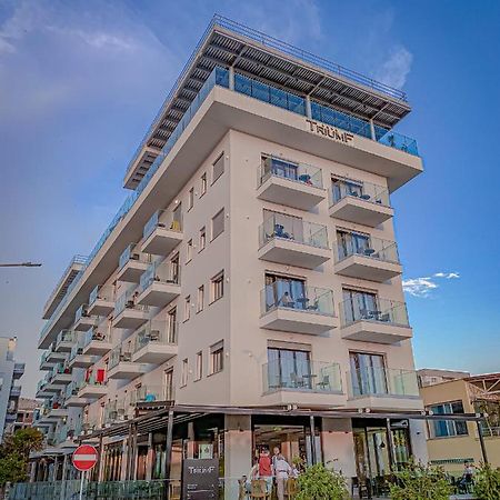 Hotel Triumf Shengjin Exterior photo